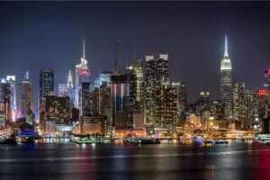 vista-de-manhathan-iluminada-300x200 Roteiro de 5 dias em Nova York